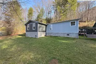 672 Upper Hanging Rock Roads, Spruce Pine, NC 28777 - Photo 1