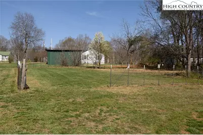 2501 E US 70, Morganton, NC 28655 - Photo 38