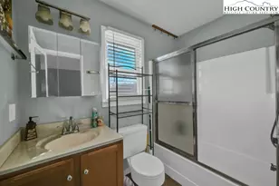 100 Lower Holiday Ln, Beech Mountain, NC 28604 - Photo 22