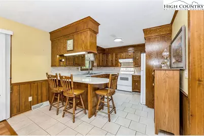 115 Old Obids Road, West Jefferson, NC 28694 - Photo 10