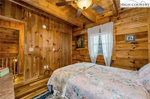 461 E Hidden Mountain Ln, Crumpler, NC 28617 - Photo 20