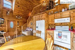 461 E Hidden Mountain Ln, Crumpler, NC 28617 - Photo 12