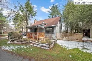 109 Mountain Ivy Ln, Boone, NC 28607 - Photo 2