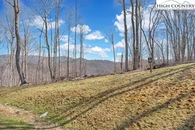 110 Blacksmith Circle, Elk Park, NC 28622 - Photo 8