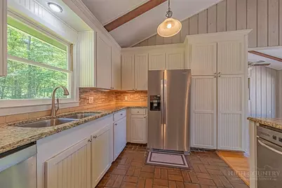 442 Country Club Road, Glade Valley, NC 28627 - Photo 10