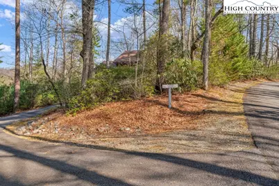 801 Wagon Ridge Lane, Ferguson, NC 28624 - Photo 6