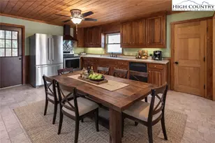 120 Raccoon Run, Fleetwood, NC 28626 - Photo 8