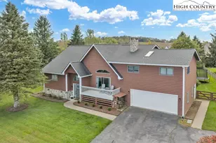 245 Bella Vista Dr, Boone, NC 28607 - Photo 2