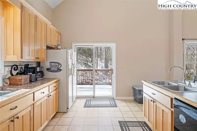 150 19th Hole Drive, West Jefferson, NC 28694 - Photo 10