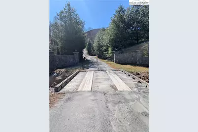 718 Green Mountain Road, Sparta, NC 28675 - Photo 16