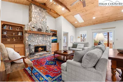 114 Little Sugar Lane, Sugar Mountain, NC 28604 - Photo 1