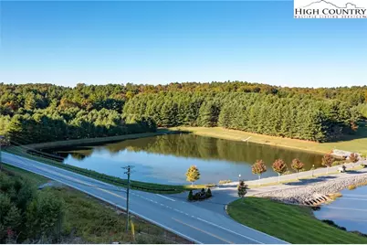 30 Village Road #102, Roaring Gap, NC 28668 - Photo 2