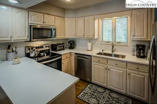 185 Waterside Dr, Blowing Rock, NC 28605 - Photo 20