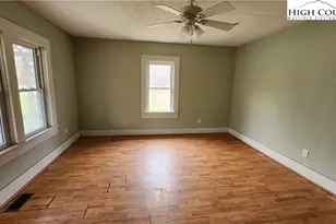 3490 US 70 E Hwy, Marion, NC 28752 - Photo 10