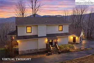 323 Sugar Tree Ln, Sugar Mountain, NC 28604 - Photo 2
