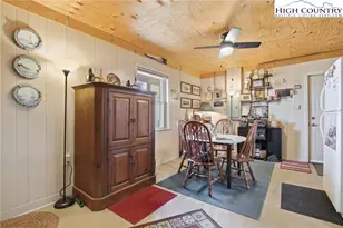 323 Sugar Tree Ln, Sugar Mountain, NC 28604 - Photo 26