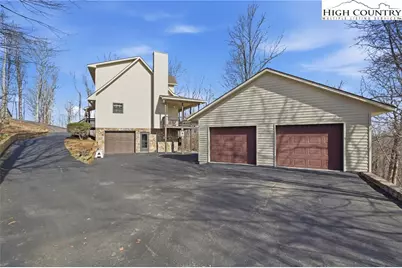 323 Sugar Tree Lane, Sugar Mountain, NC 28604 - Photo 4