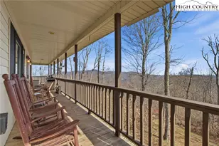 323 Sugar Tree Ln, Sugar Mountain, NC 28604 - Photo 10