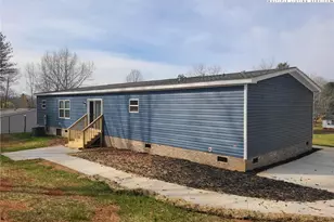 4142 Alderbrook Court, Lenoir, NC 28645 - Photo 4