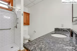 510 Ransom St, Blowing Rock, NC 28605 - Photo 38