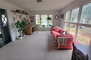 410 Poplar Hill Dr, Boone, NC 28607 - Photo 2