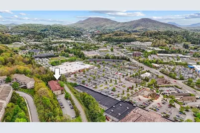 800 Meadowview Drive #2, Boone, NC 28607 - Photo 4