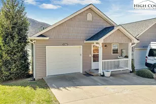 152 Amberwood Ln, Jefferson, NC 28640 - Photo 6