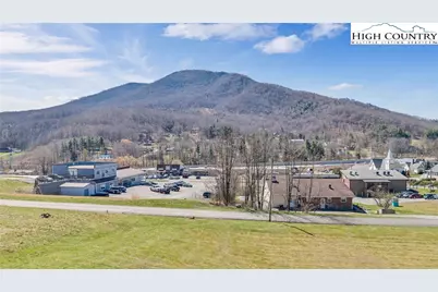 152 Amberwood Lane #7, Jefferson, NC 28640 - Photo 16