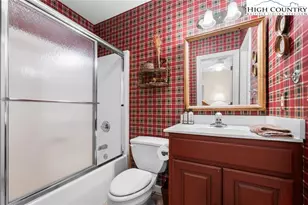 962 Alpine Dr, Blowing Rock, NC 28605 - Photo 32