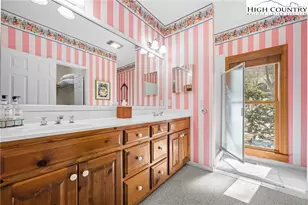 962 Alpine Dr, Blowing Rock, NC 28605 - Photo 24