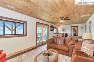 238 Sugar Tree Ln, Sugar Mountain, NC 28604 - Photo 42