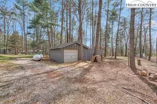 316 Fox Ridge Rd, Wilkesboro, NC 28697 - Photo 36