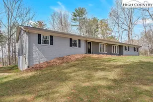 316 Fox Ridge Rd, Wilkesboro, NC 28697 - Photo 2