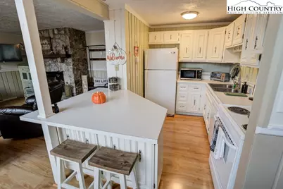 105 N Pinnacle Ridge Road #5, Beech Mountain, NC 28604 - Photo 10