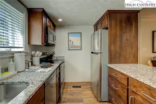 150 Glenwood Ln, Sugar Mountain, NC 28604 - Photo 14