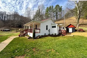 303 Sugar Tree, Warrensville, NC 28693 - Photo 2