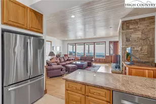 933 Thunder Ridge Ln, Lenoir, NC 28645 - Photo 10