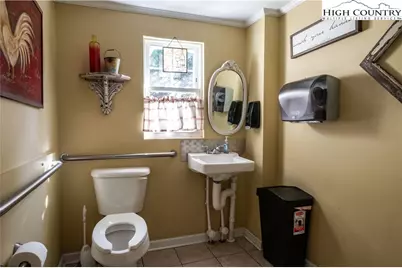 913 N Bridge Street, Elkin, NC 28621 - Photo 22