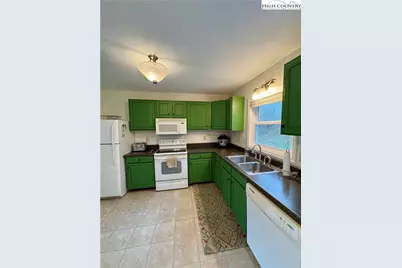 5416 Bamboo Road, Boone, NC 28607 - Photo 4