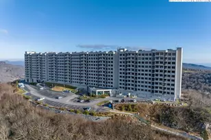 303 Sugar Top Dr, Sugar Mountain, NC 28604 - Photo 20