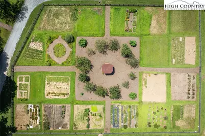 140 Johns Ridge Parkway, Lenoir, NC 28534 - Photo 34