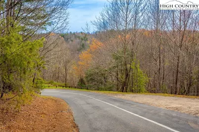 140 Johns Ridge Parkway, Lenoir, NC 28534 - Photo 4