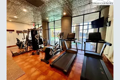 303 Sugar Top Drive #5-3528, Sugar Mountain, NC 28604 - Photo 32