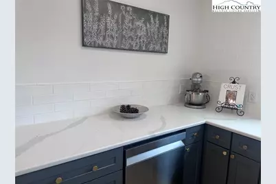 410 Cook Street, Jefferson, NC 28640 - Photo 8