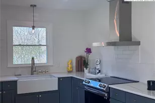 410 Cook St, Jefferson, NC 28640 - Photo 16