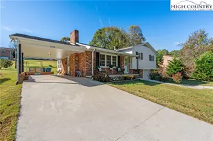 2598 Conner Cir, Lenoir, NC 28645 - Photo 2