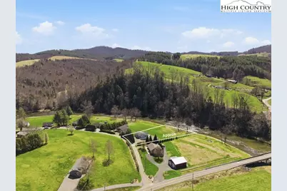 154 Beau Rivage Drive, Crumpler, NC 28617 - Photo 32