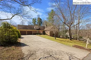 304 Glendale Dr, Boone, NC 28607 - Photo 2