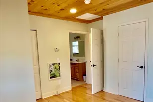 424 McKinley Rdg Rd, Lansing, NC 28643 - Photo 14