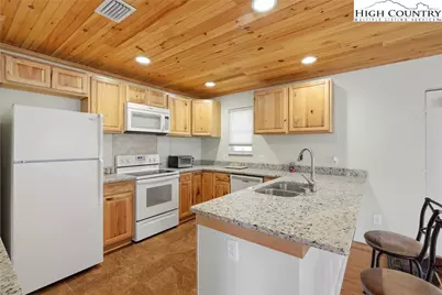 424 McKinley Ridge Road, Lansing, NC 28643 - Photo 10